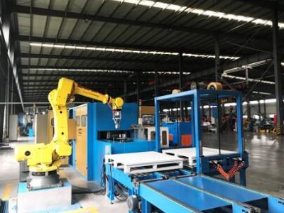 Automatic Coiling/Belting/Shrinking/Robot Stacking Line